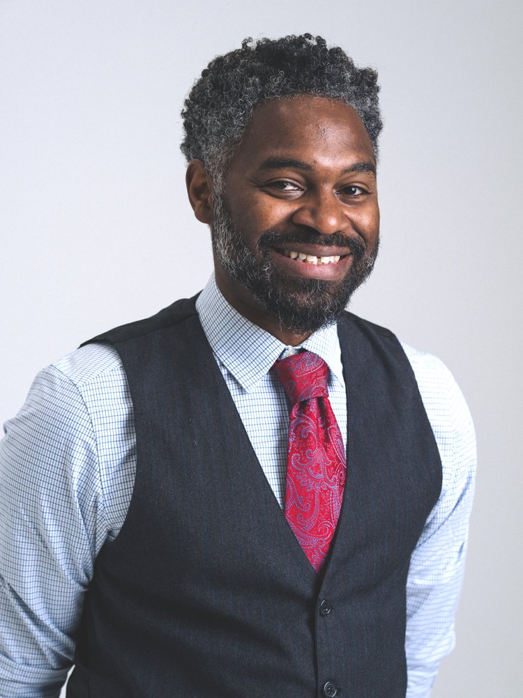 Serah+and+Max+-+JimHesterman-09777+(edited)